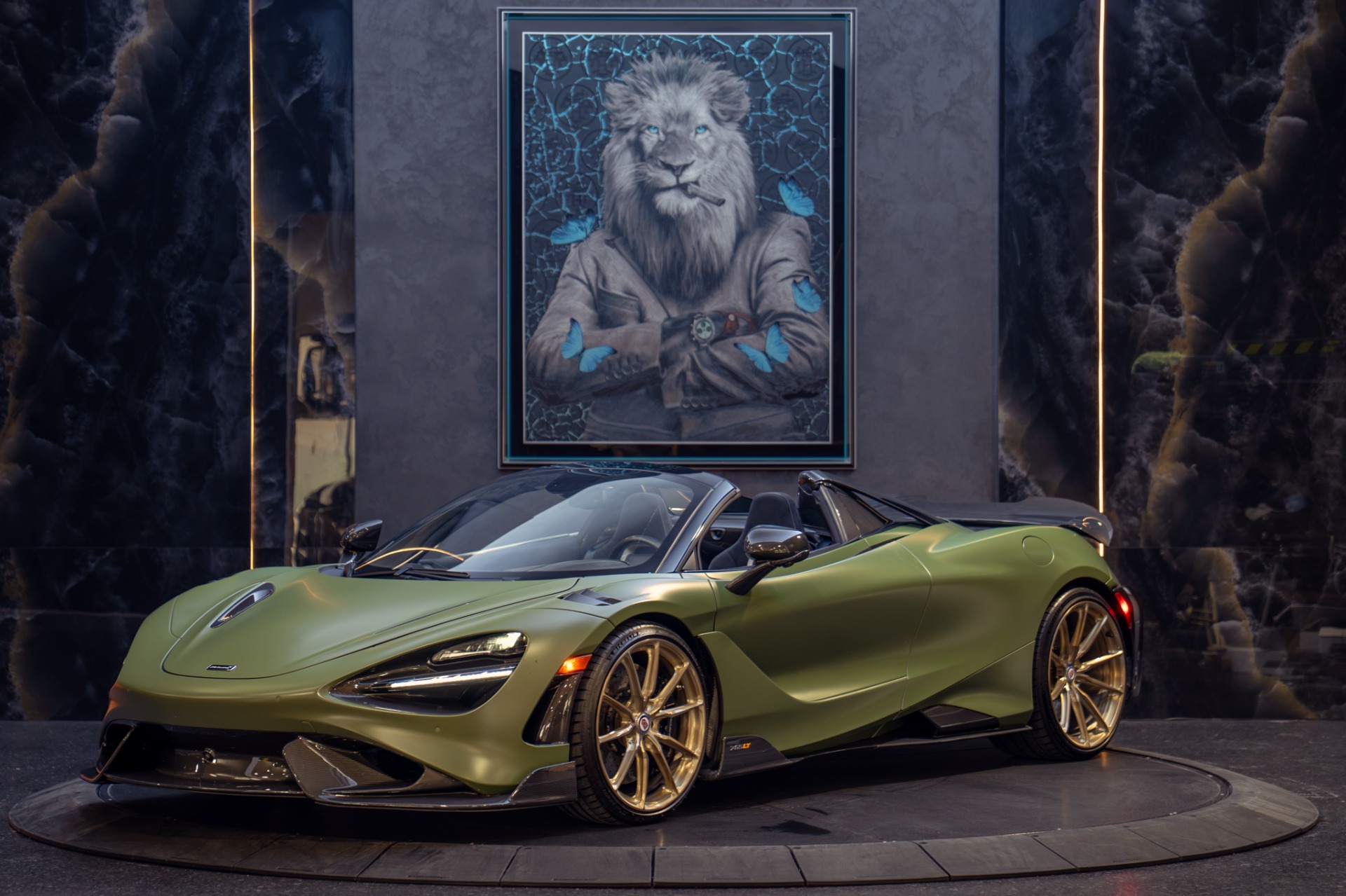 アリゾーページ Used 2022 McLaren 765LT Spider MSO MATTE URBAN GREEN $570,000 MSRP